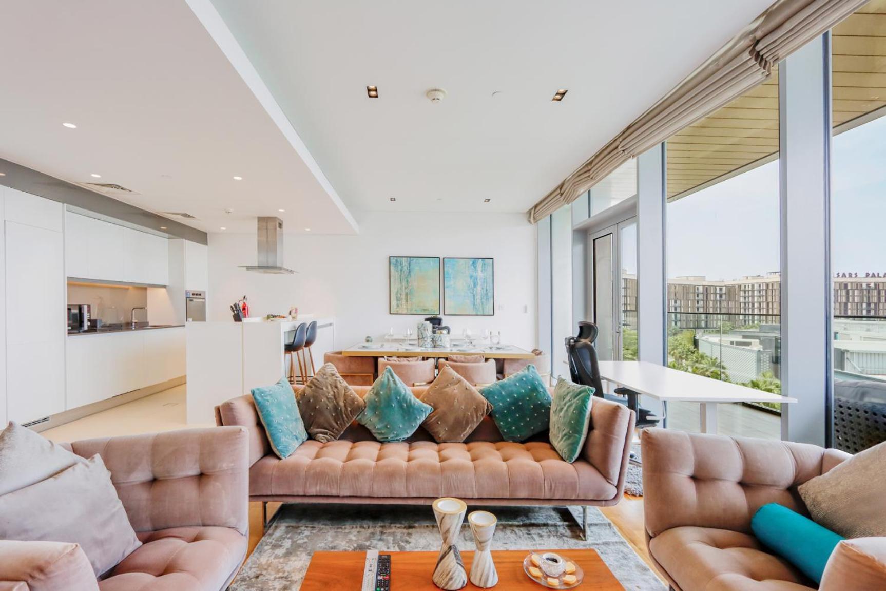 Livbnb-2br In Bluewaters With Ain View Dubai
